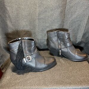 Fringe ankle boots